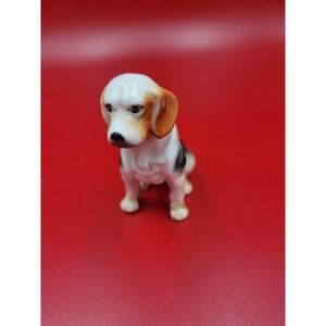 Vintage Ceramic Beagle Dog Figurine TriColor Glossy Glaze Sitting 3" Japan Style